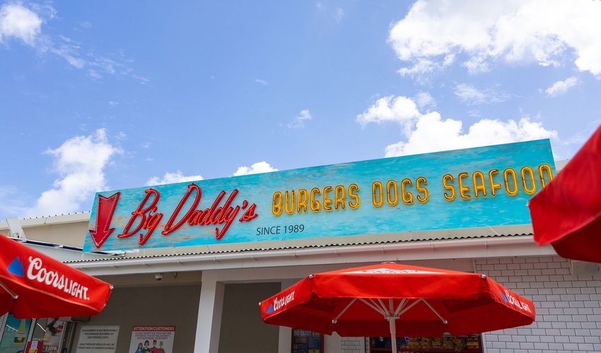 07-2024-Burgers_BigDaddys-@phil.a.f.photo_SXM2024-001